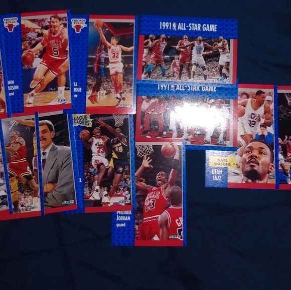 Trading Cards - Picture 2 of 4